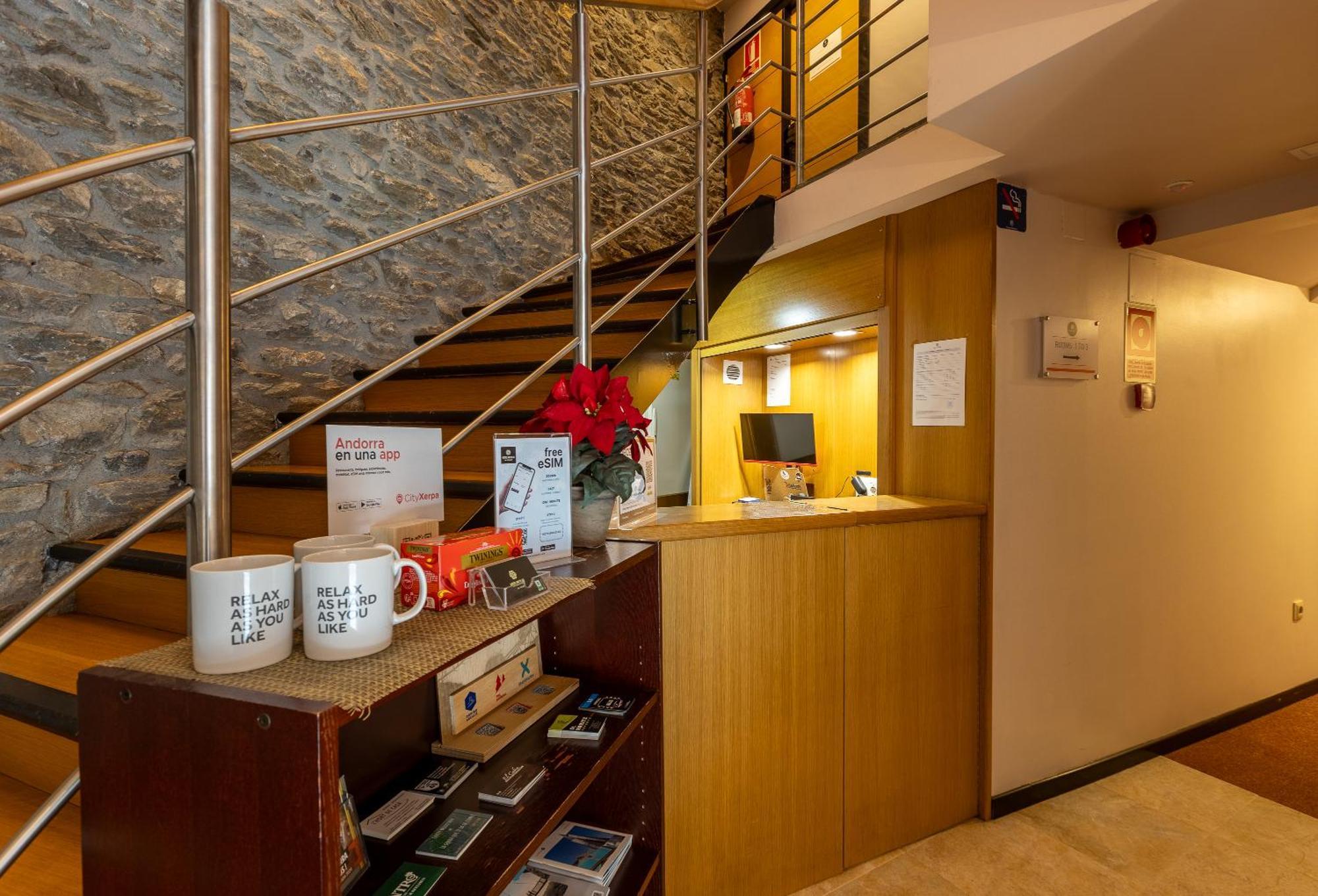 Hotel Micolau Arinsal Bagian luar foto