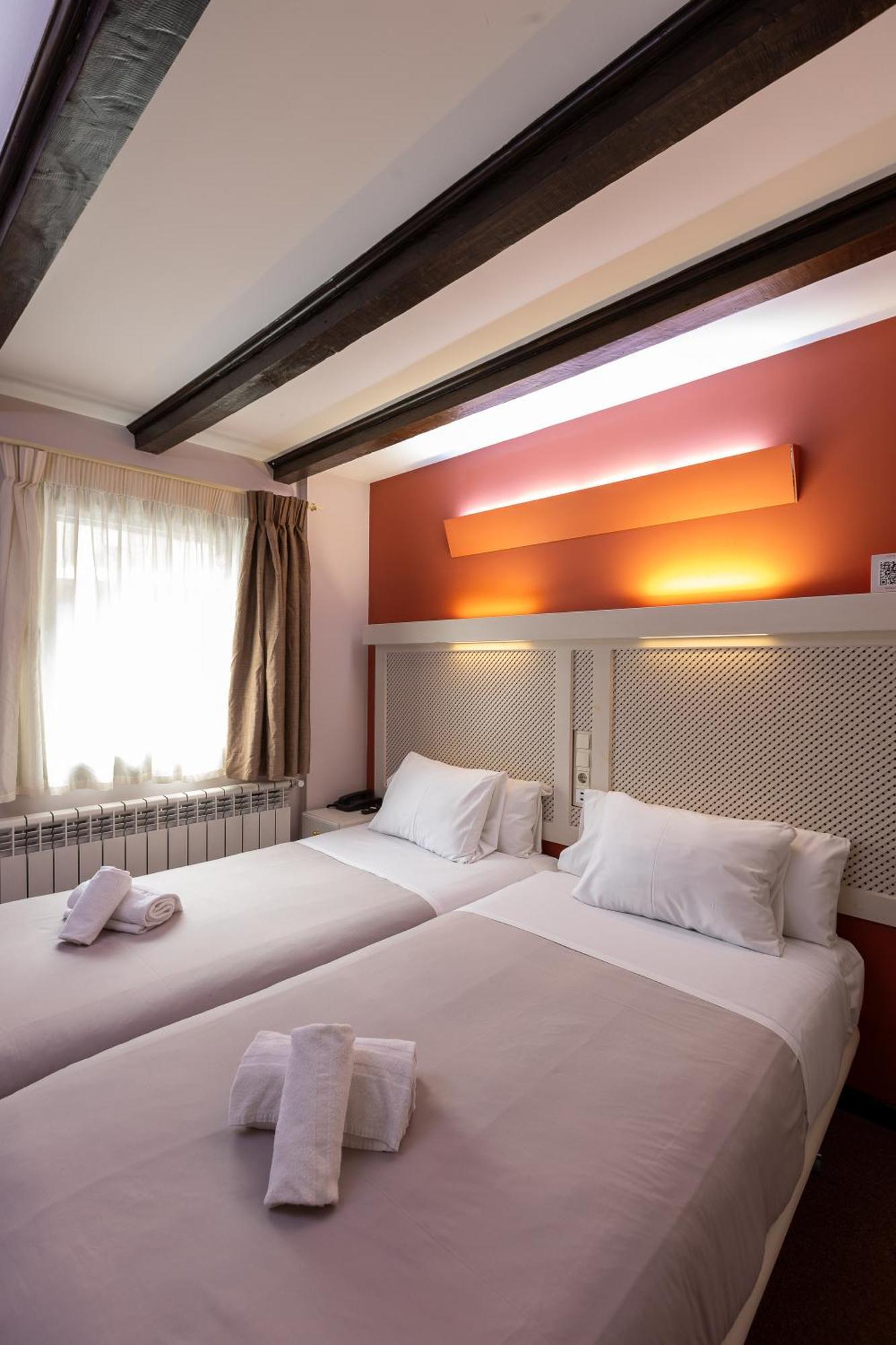 Hotel Micolau Arinsal Bagian luar foto