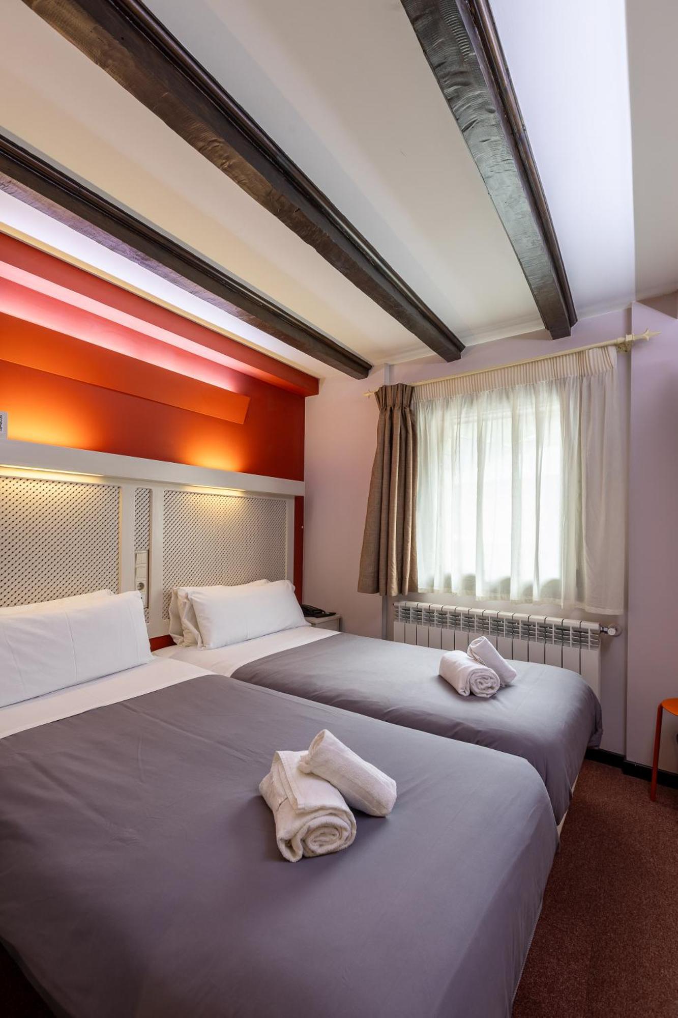 Hotel Micolau Arinsal Bagian luar foto