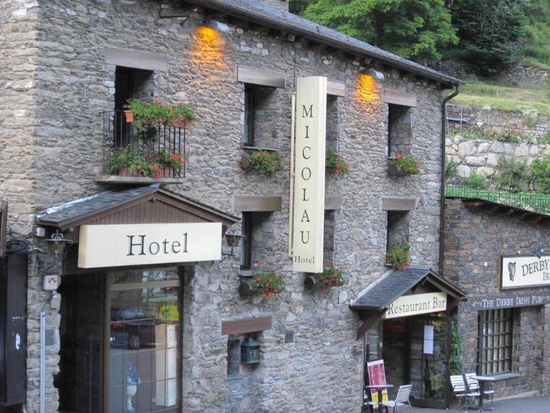 Hotel Micolau Arinsal Bagian luar foto